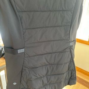 Lululemon vest size 6